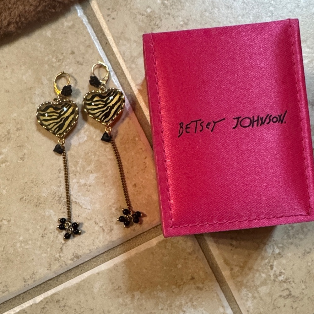 Betsey Johnson Zebra Heart Earrings with Black Accents